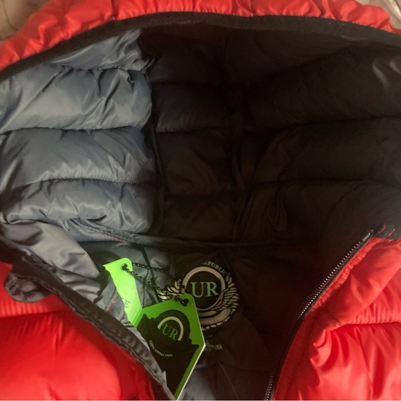 Urban Republic nylon, Packable Puffer Jacket, Size 5/6 Red NWT WARM. - Picture 8 of 10